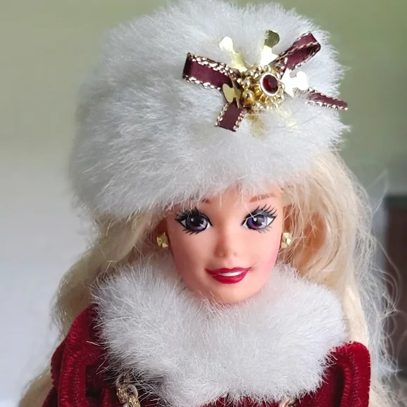 Vtg Mattel Special Edition 1976 Happy Holidays Barbie Dressed In A 1996 Gown